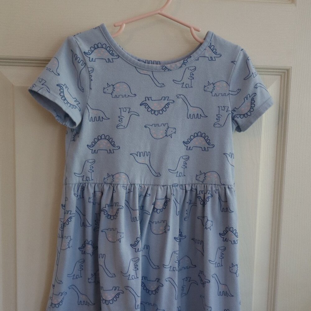 Cat and Jack Light blue dress with dinosaurs. 5T